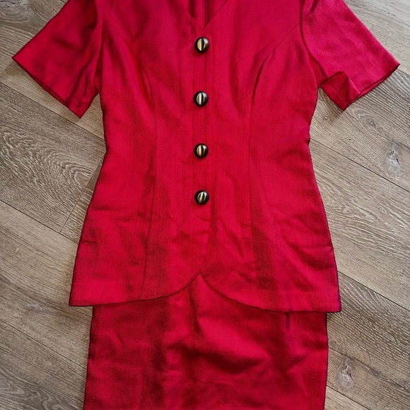 Petite Sophisticate Dresses & Skirts - VTG 80s 90s Magenta Pink Dress Suit Button Front Petite Sz 6 NWT 💕